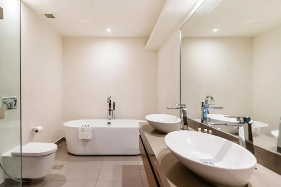 Fam Living -Duplex 4Bed And Maids Apartman Dubaj