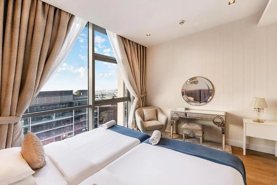 Fam Living -Duplex 4Bed And Maids Apartman Dubaj Egyesült Arab Emírségek